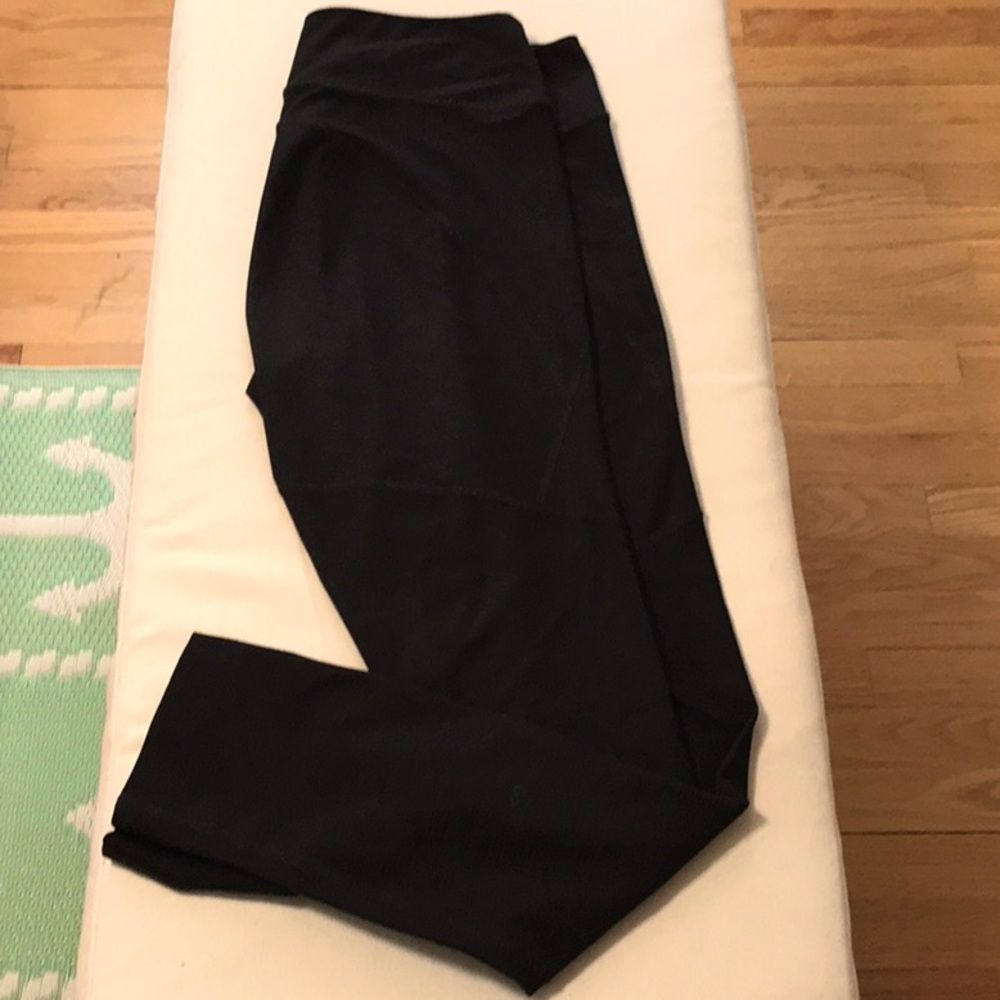 Outdoor Voices Textured Compression Legging Sz L